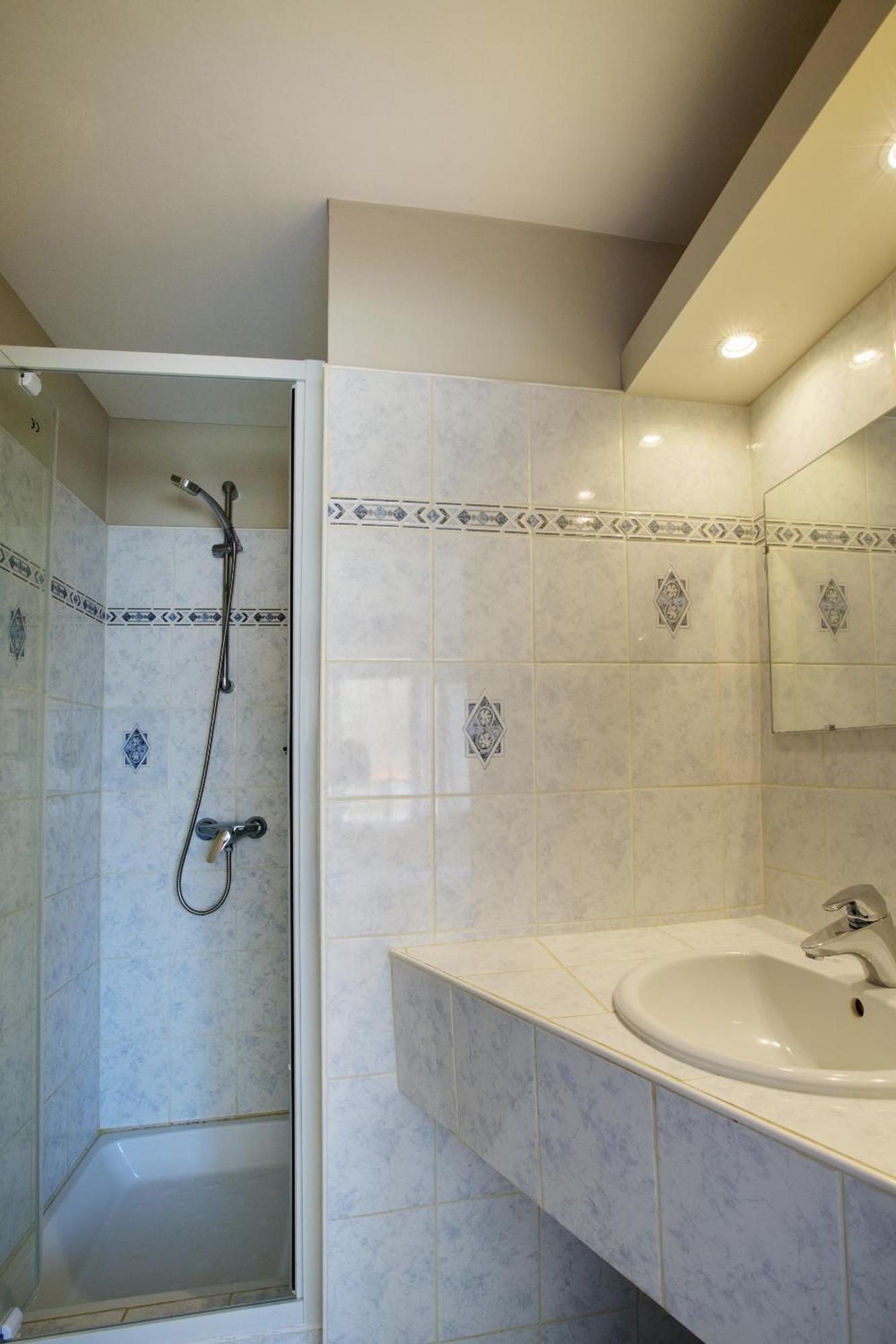 Готель Gab House Брон Номер фото